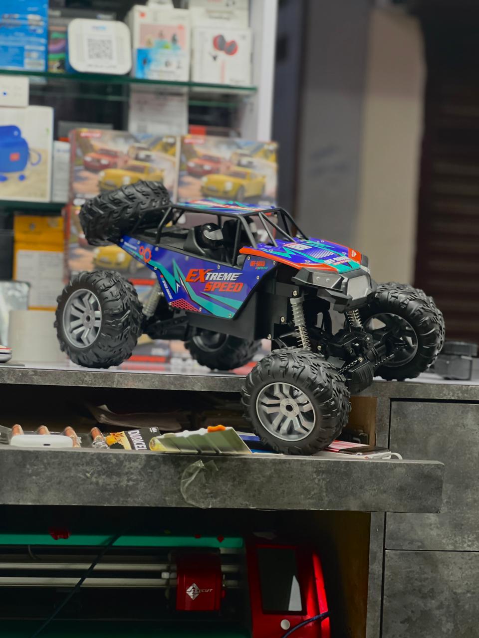 1:8 Scale High-Power Buggy RC Car | 4WD | Shock Absorbers | 6-Channel Control