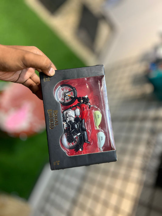 Licensed Classic 350 Free Wheel Toy Bike | Pull-Back Mechanism & Dual Seat Mode