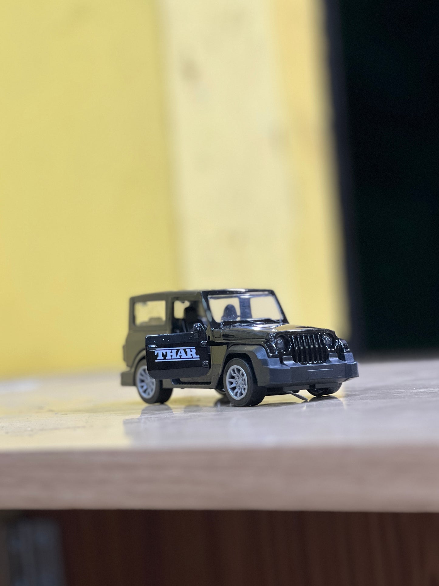 1:32 Mahindra Thar Diecast Model Car | Metal Pull Back Toy with Opening Doors | Collectible SUV (Red/Black)