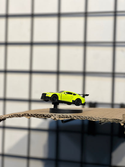 Mini Drifting Car Dashboard Toy – Rotating & Drifting Action Model