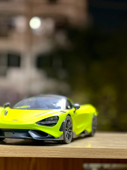 Officially Licensed 1:12 Scale 7.4V RC McLaren-Style Remote Control Car with Headlights – Fast 12 km/h Model Toy for Kids & Collectors