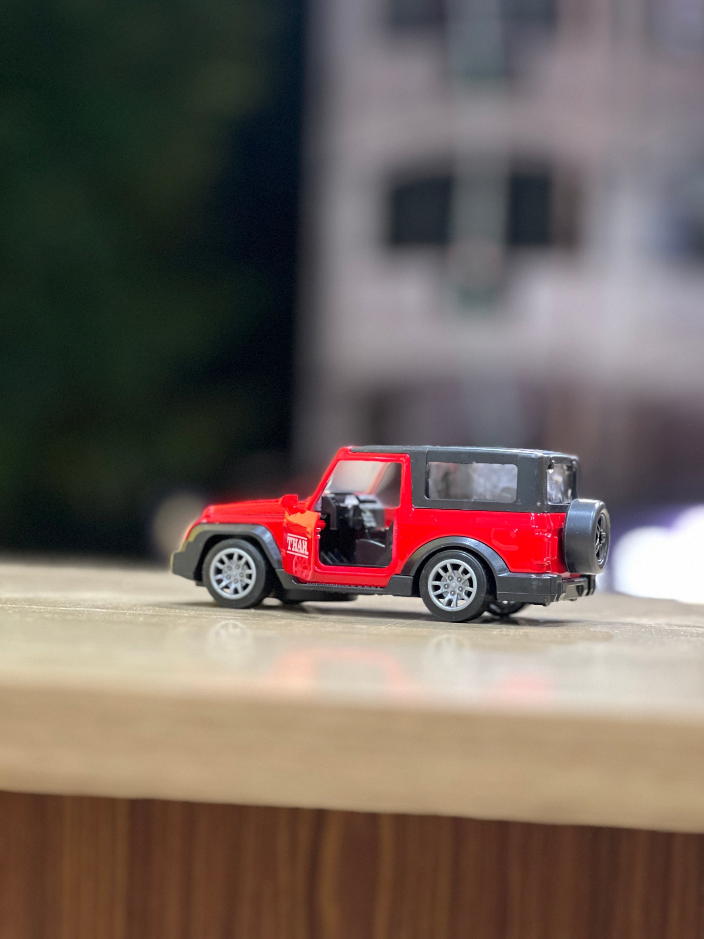 1:32 Mahindra Thar Diecast Model Car | Metal Pull Back Toy with Opening Doors | Collectible SUV (Red/Black)