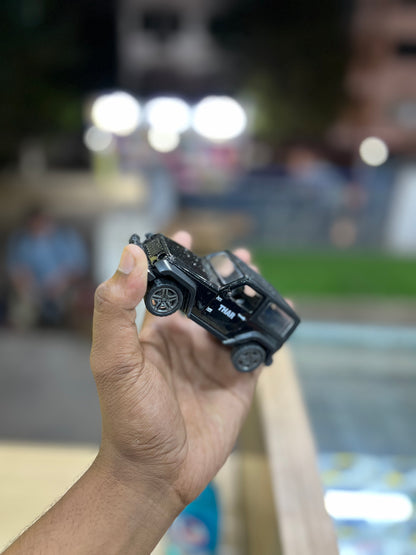 Mahindra Thar 1:43 Scale Diecast Model – Metal Body with Opening Doors