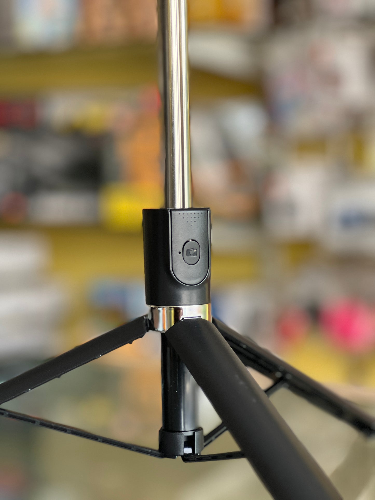5 Feet R1S-L Selfie Stick with Tripod