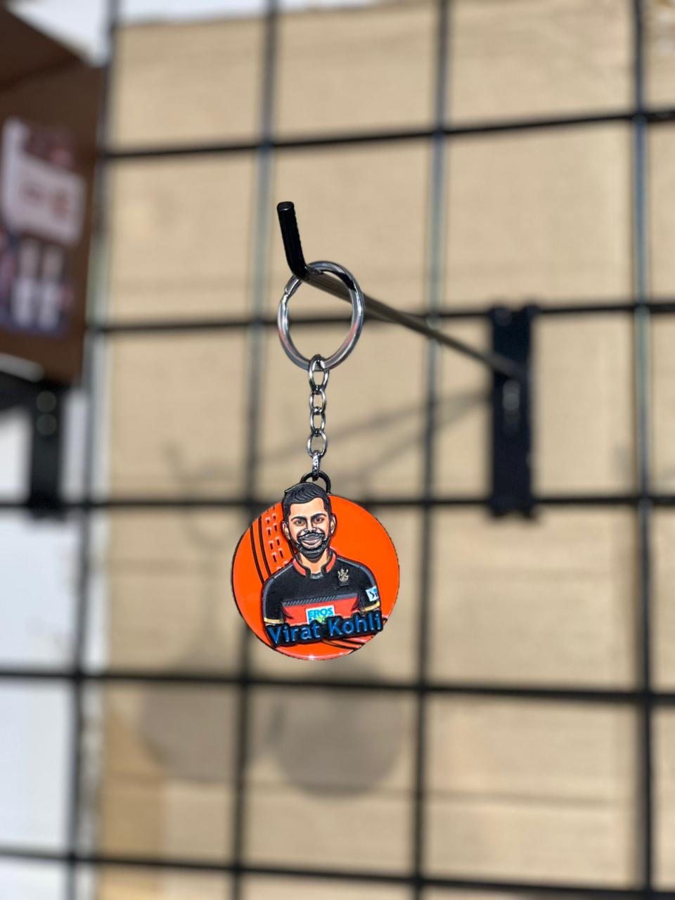 Superhero Fidget Spinner Keychain – Metal Chibi Design with Smooth Spin