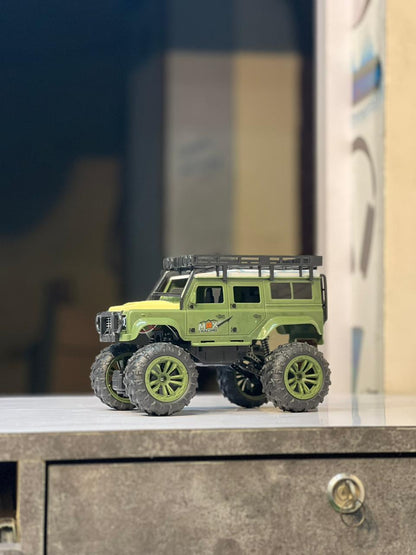 Lumo Military Off-Road 4×4 Climbing RC Vehicle – Rugged Remote Control Truck for Kids (6+ Years)