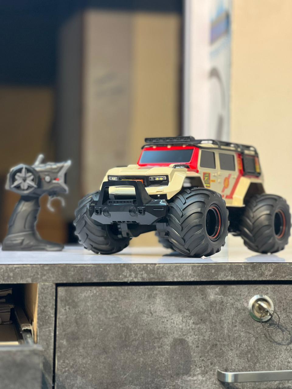 2-in-1 Amphibious Stunt buggy | Land & Water RC Car with 360° TURNING, LED Lights & 2.4GHz Remote