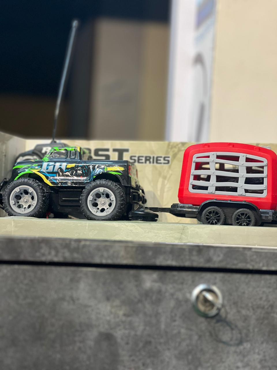 Mini Hobby-Grade Off-Road RC Car with Gorilla Cage | 4-Channel, Hard Grip Tires & Fiber Body