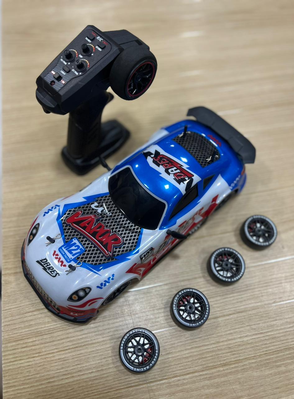 40KM/H 4WD Drift RC Car with Gyroscope – High Speed Racing | ESP Stability | Proportional Control | Drift & Rally Tyres